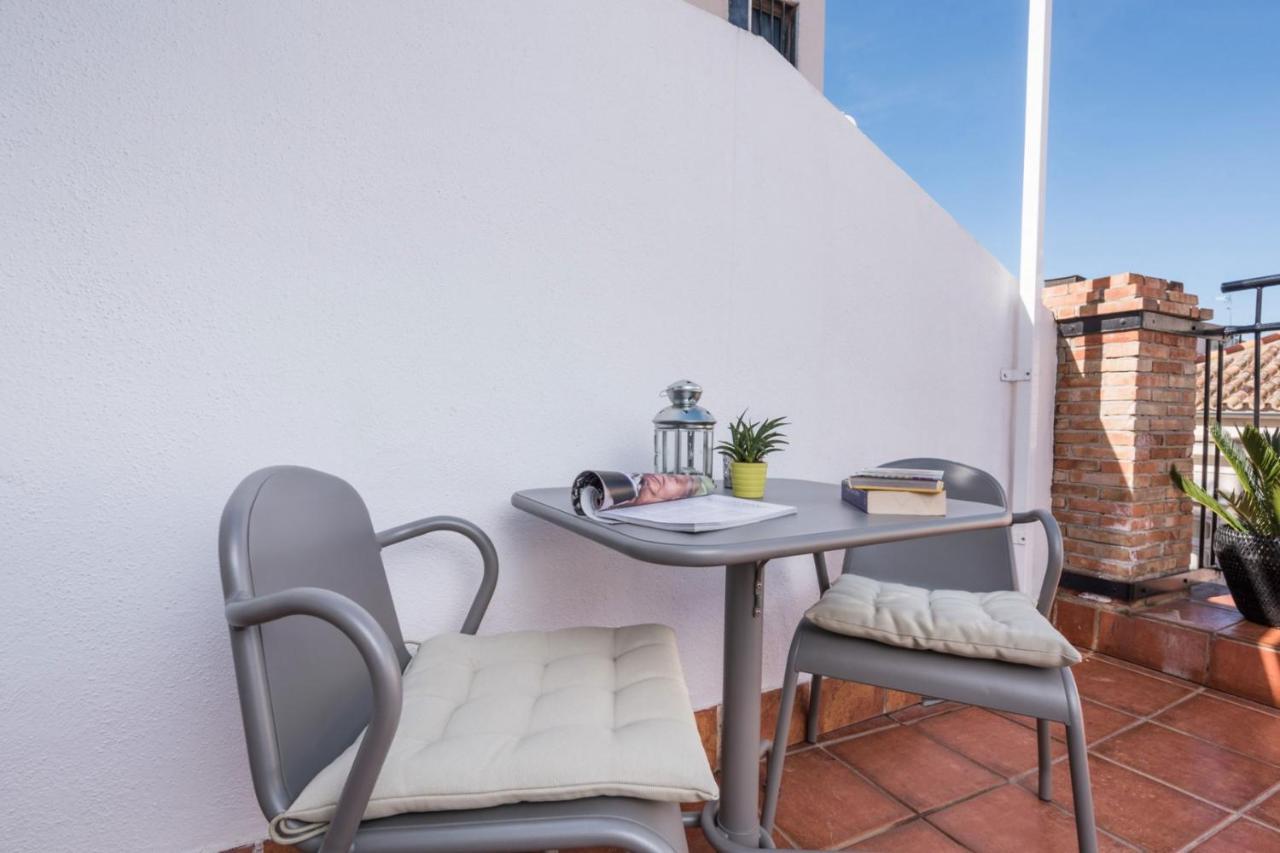 Tina Apartment In Malaga By Solaga Holiday Homes Bagian luar foto